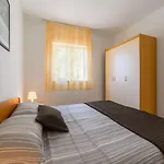 Marina شقة *