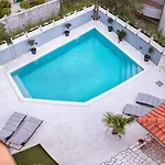 Marina فوديس