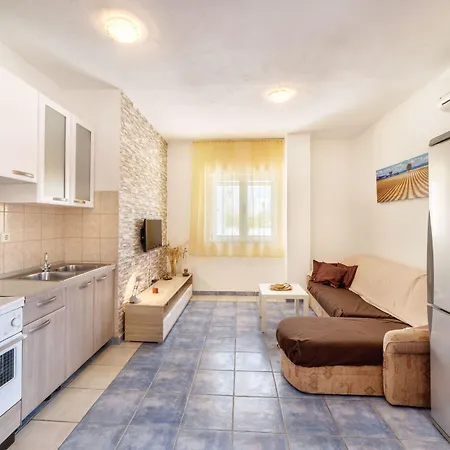 Apartment Apartments Marina
