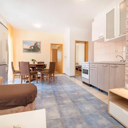 Marina Apartamento Vodice